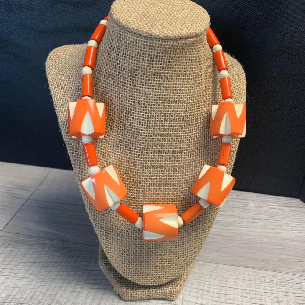 Vintage Orange Cream Geometric Chunky Bead Necklace Retro Statement 18 Inch